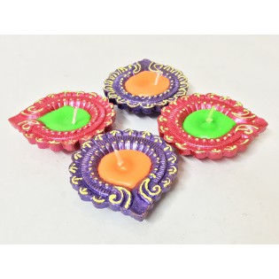 Fancy Diyas Set with Wax (4 Pcs)